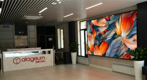 Современный LED-экран для Alageum Electric